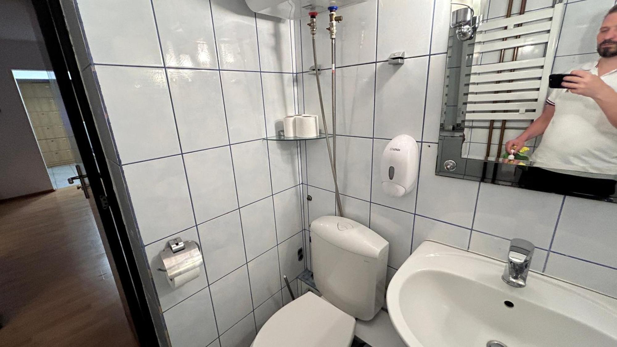 Appartamento Sleep & Go Parcare Gratuita Self Check-In Bucarest Esterno foto